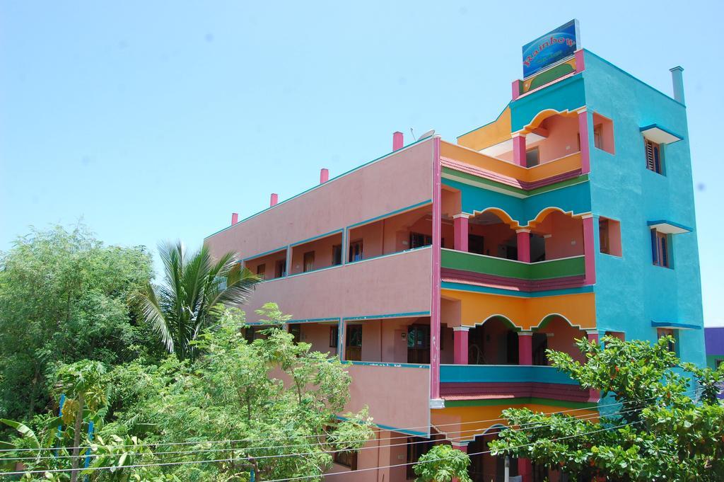 Rainbow Guest House Tiruvannāmalai Exterior foto